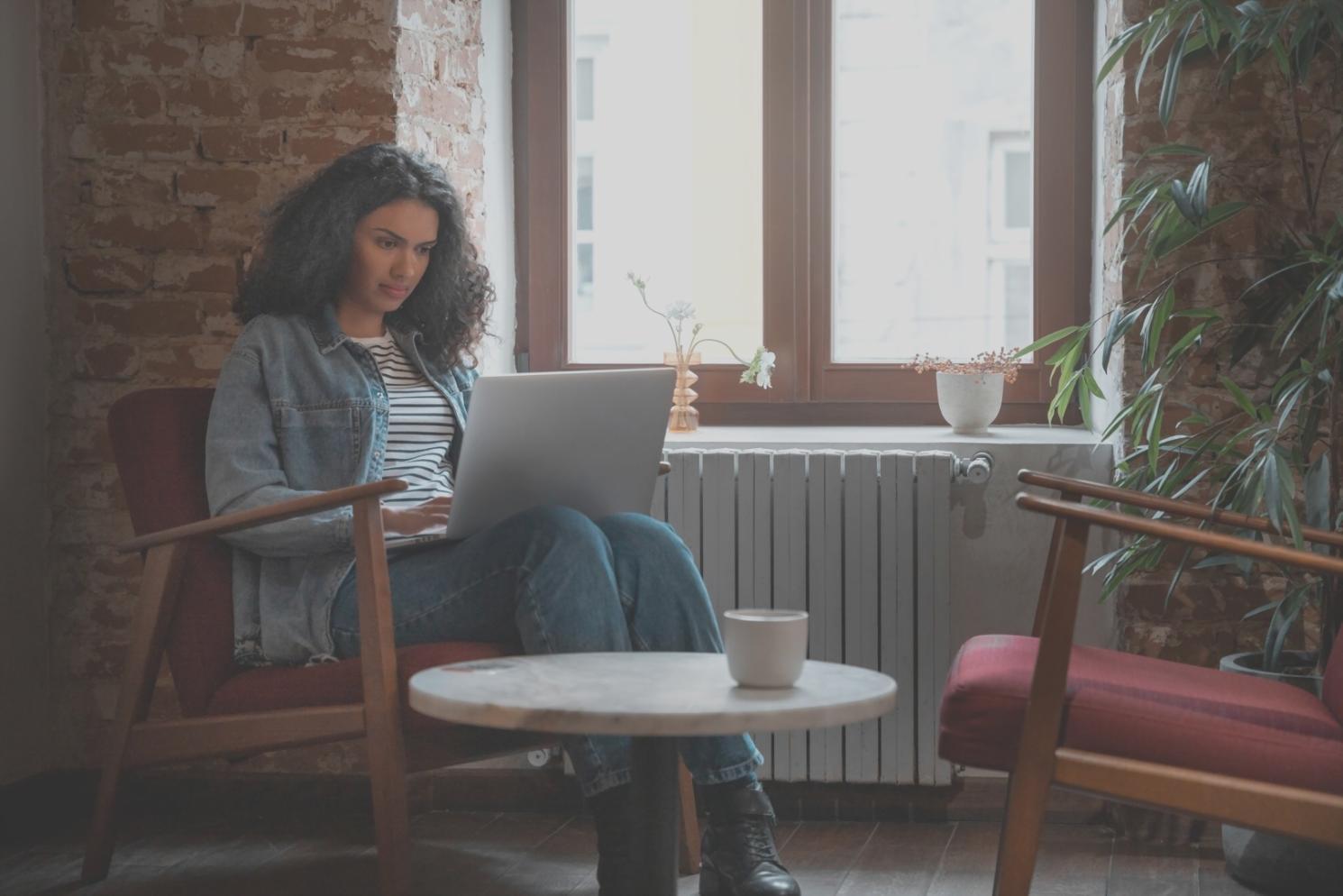 Ambiente creativo di apprendimento per corsi di moda e bellezza